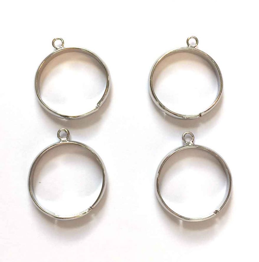 4 Anneau à doigt avec une boucle - Argent