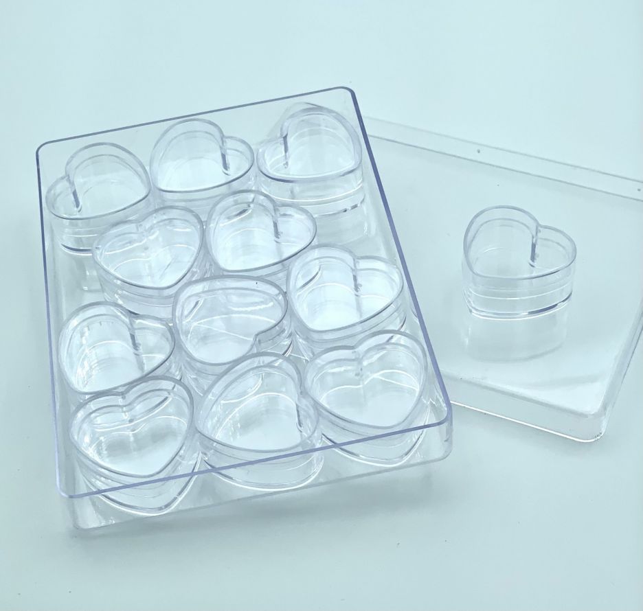 Boîtes Rondes de Rangement - 12 Heart Boxes + outer Box