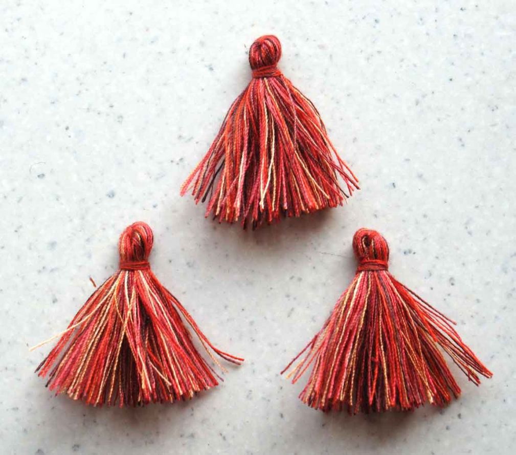 Thread Tassel - Wine Shades - 3cm